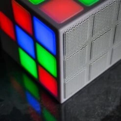 Colour Changing LED Cube Bluetooth Speaker -Cheap Gifts Store 735x735 fitbox adc202 cube led speaker 7