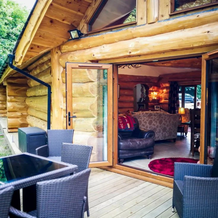 Two Night Stay In A Log Cabin At Badgers Wood, Hoo Zoo And Dinosaur World
