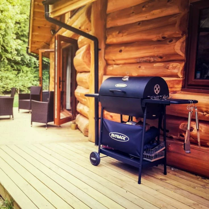 Two Night Stay In A Log Cabin At Badgers Wood, Hoo Zoo And Dinosaur World - Image 4