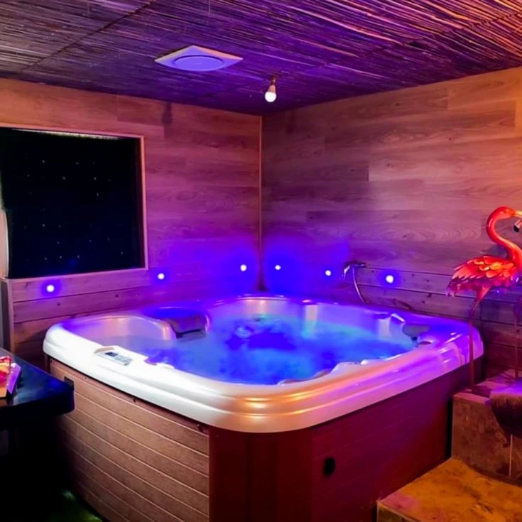 One Treatment Each For Two With Hot Tub At Glam Master Salon