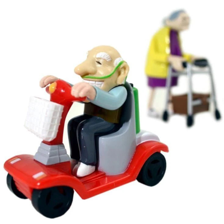 Racing Granny And Grandad Wind Up Toys 6 Racing Granny And Grandad Wind Up Toys - Image 4