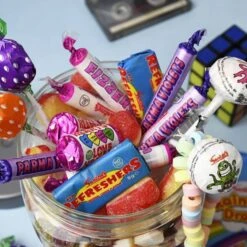 Born In The 80's - Retro Sweet Jar -Cheap Gifts Store 735x735 fitbox born in the 80s standard base 04