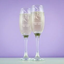 Personalised Pearl Anniversary Champagne Flutes -Cheap Gifts Store 735x735 fitbox fmg3702 pers pearl anniversary champagne flutes 2