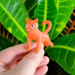 Pack Of 4 Mini Plant Pot Yoga Cats -Cheap Gifts Store 735x735 fitbox gir238 plant pot yoga cats 7