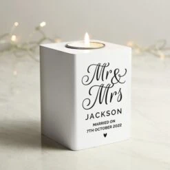 Personalised Mr & Mrs White Wooden Tea Light Holder -Cheap Gifts Store 735x735 fitbox p1011f06 2