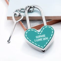 Personalised Parisienne Heart Padlock -Cheap Gifts Store 735x735 fitbox personalised parisienne heart padlock 4