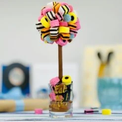Personalised Liquorice Allsorts Sweet Tree -Cheap Gifts Store 735x735 fitbox swt002 liquorice allsorts tree 1 1