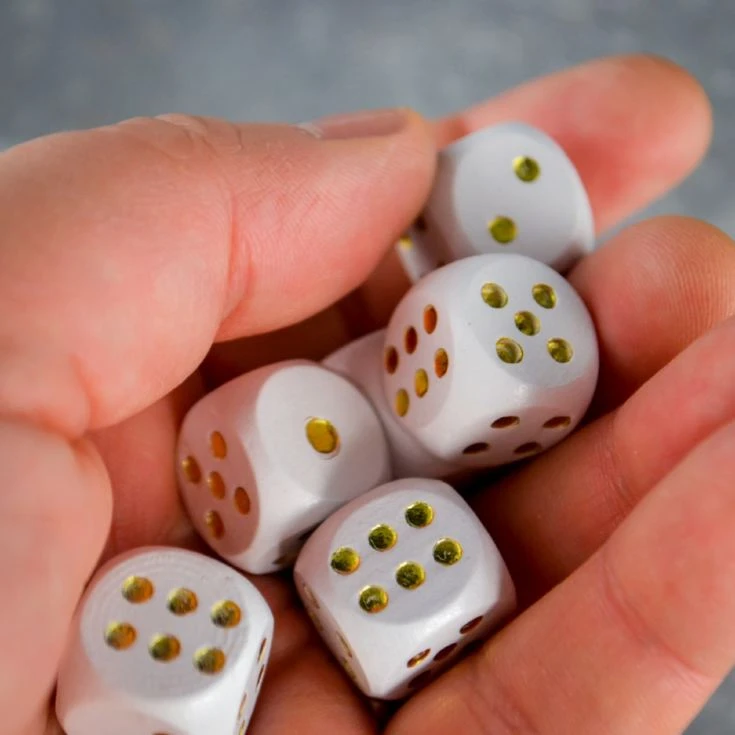 Guinness World's 20 Best Dice Games - Image 4